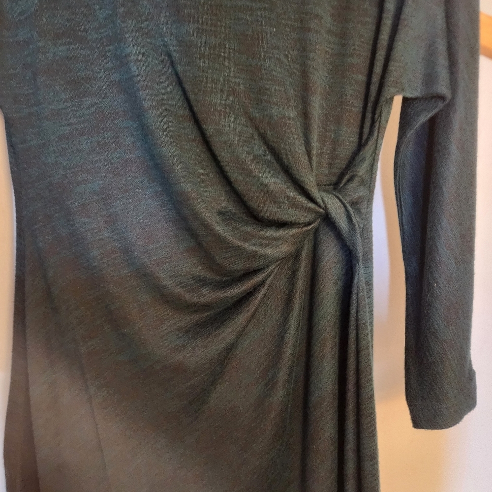 Elegant Long Sleeve Knot Dress